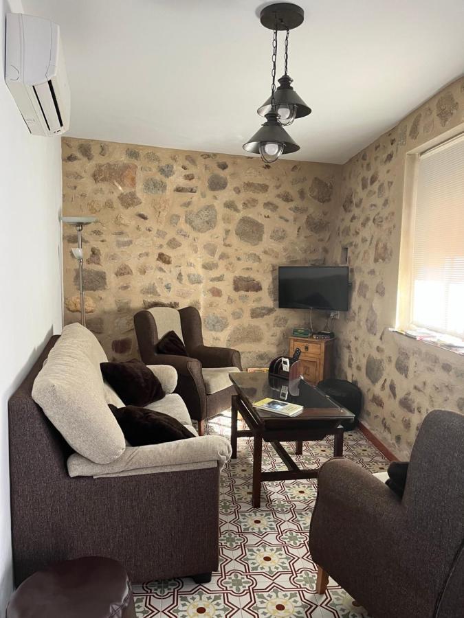 Casa Rural Las Pelliquerinas Almoharin 外观 照片